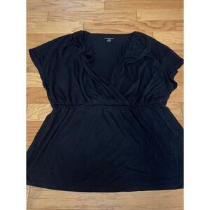 Lane Bryant Women's Basic Black short sleeve V-Neck Wrap Top Size 18/20